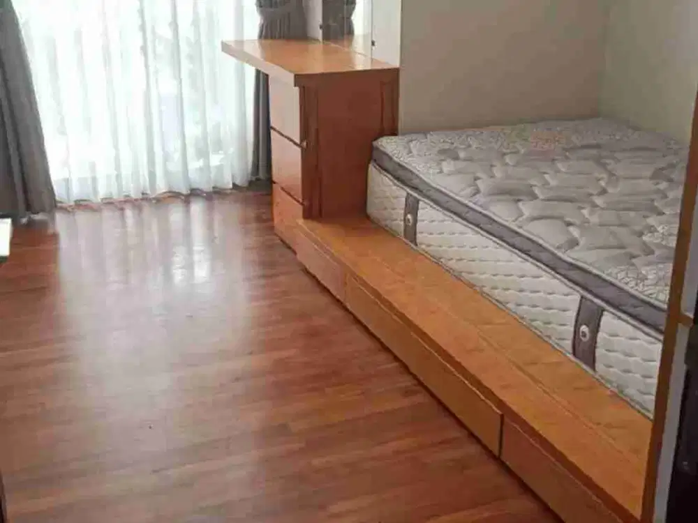disewakan rumah di kota baru parahyangan lokapraba