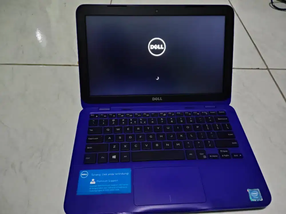 Notebook Dell Inspiron P24T
