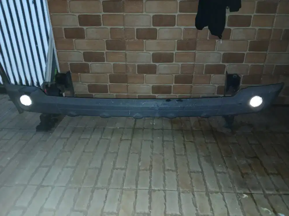 Pelindung bumper cover bumper belakang avanza old generasi pertama