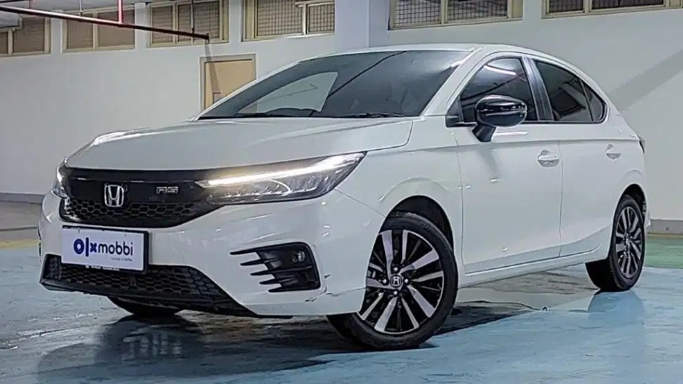 TDP 11JT Honda City 1.5 Hatchback RS Bensin-AT Putih 2023