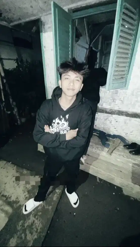 mencari lowongan kerja apa aja