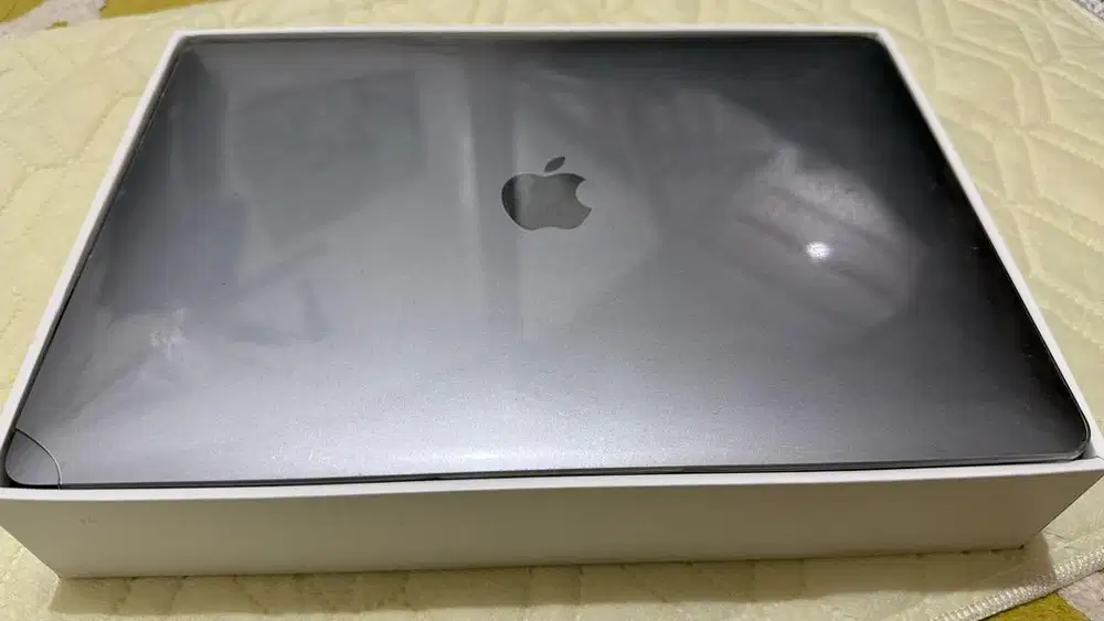 Macbook air 2020 i3