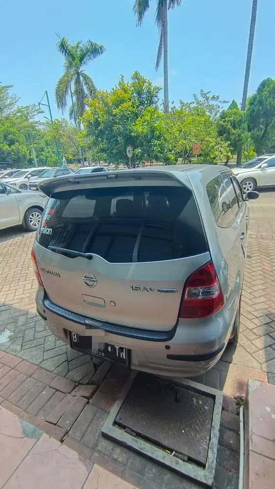 Nissan Grand livina 2011 (MATIC)