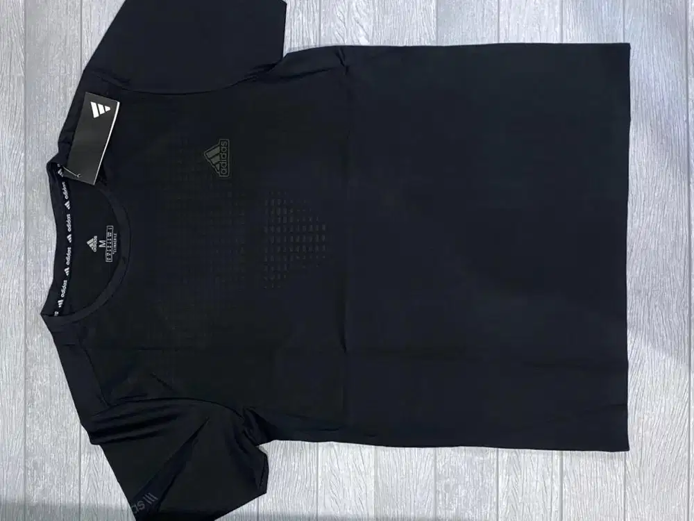 Kaos adidas sport size M