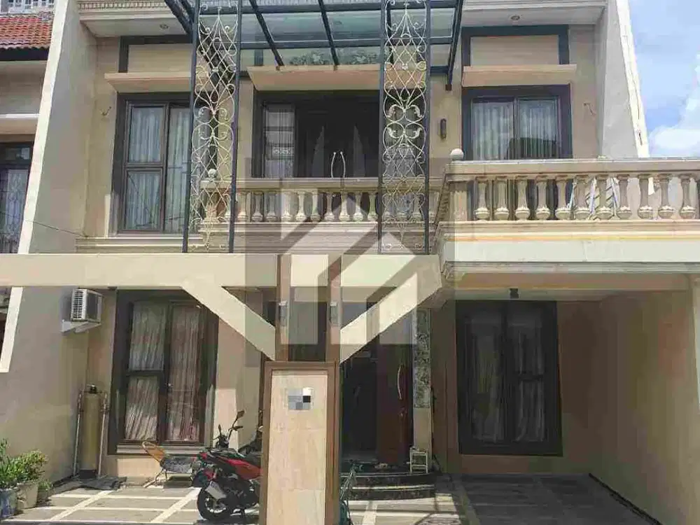 ‼️Rumah MURAAH‼️ Cantik Terawat Kompleks Wiyung‼️