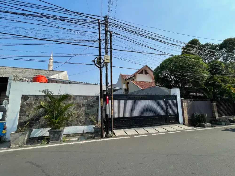 Dijual Tanah lahan Parkir Cocok untuk Cluster atau Bisnis Parkiran