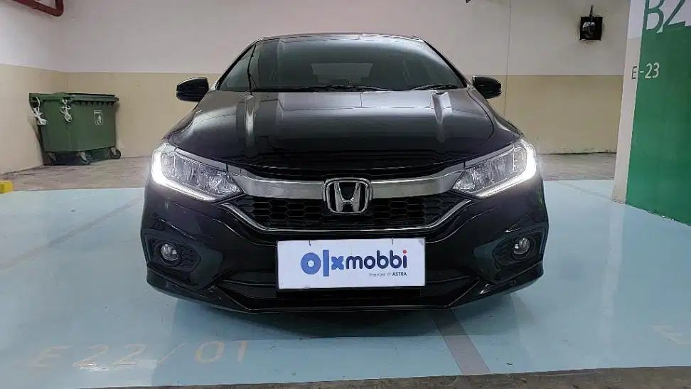 TDP 10JT Honda City 1.5 E Bensin-AT Hitam 2019