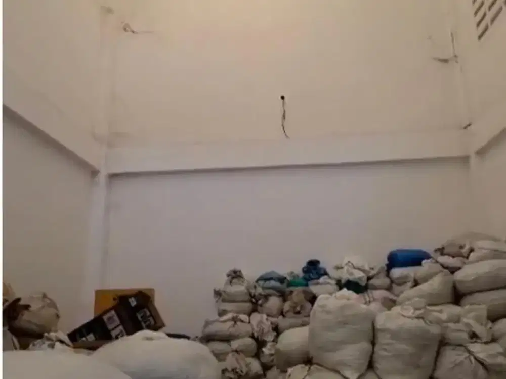 DISEWAKAN GUDANG SIAP PAKAI HARGA TERMURAH JUAL CEPAT DI CITRA GARDEN 8