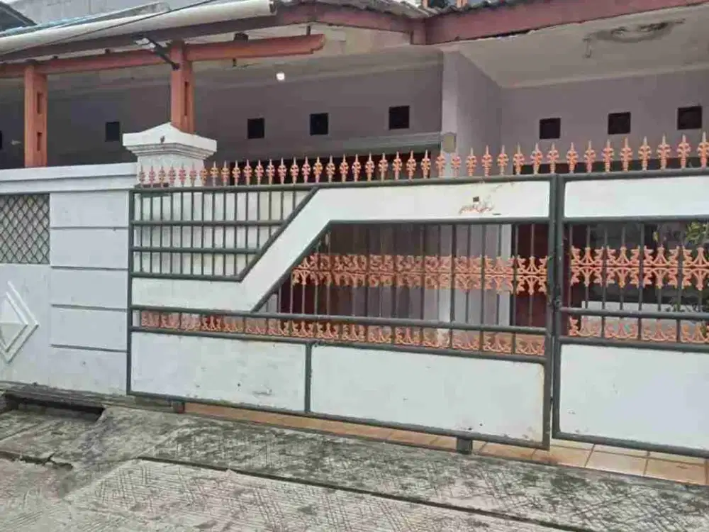 Rumah bagus siap huni di Bintara Jaya Bekasi Barat Bekasi