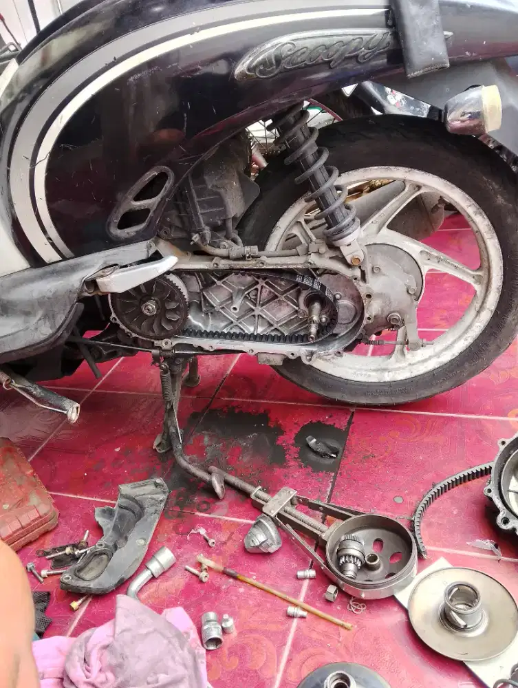 Montir motor panggilan