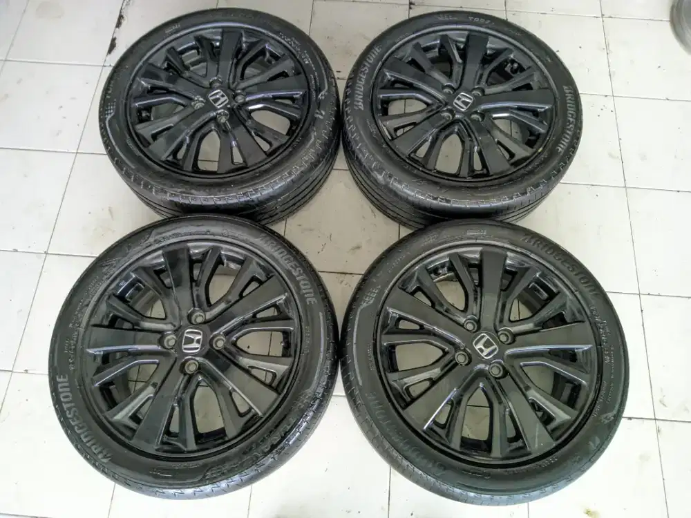 R16 jazz RS modulo original no replika+Ban Turanza 85%
