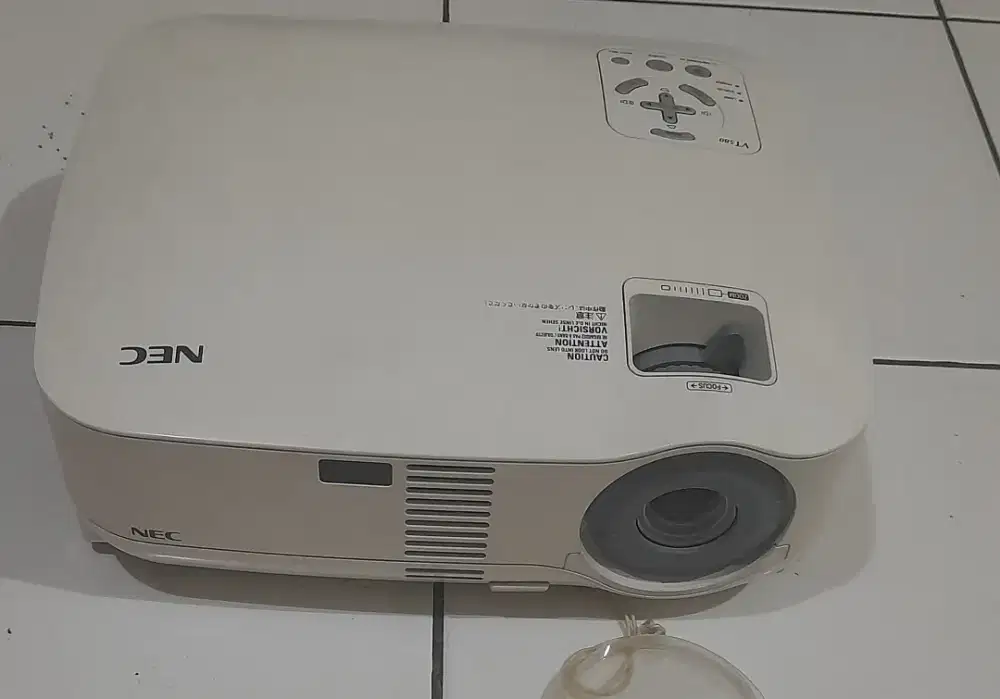 LCD Proyektor NEC