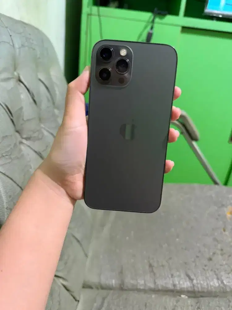 iphone 12 promax 256gb inter seperti baru
