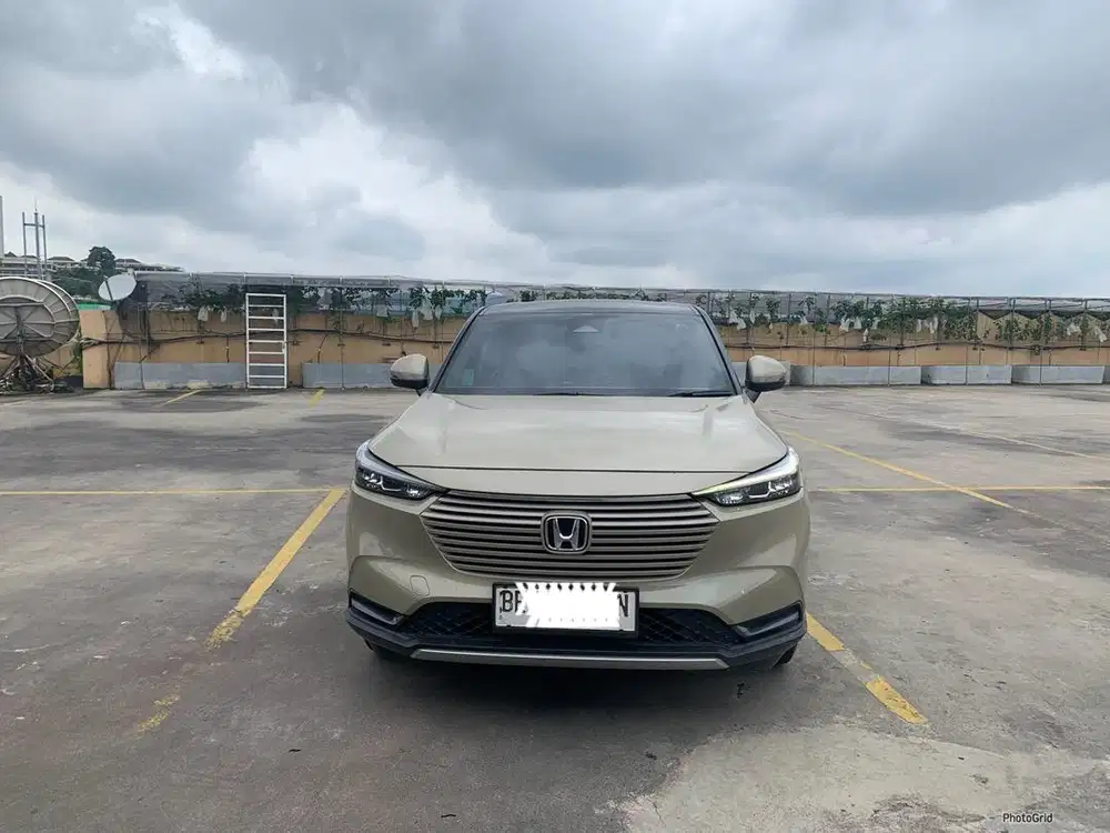 HRV E CVT sand khaki