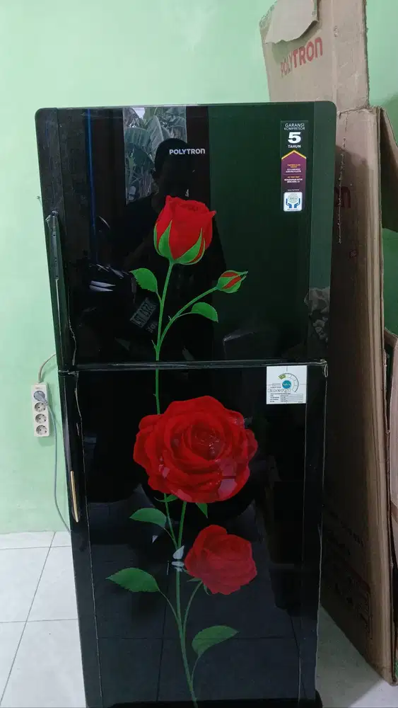 kulkas polytron belleza 2 pintu PRB