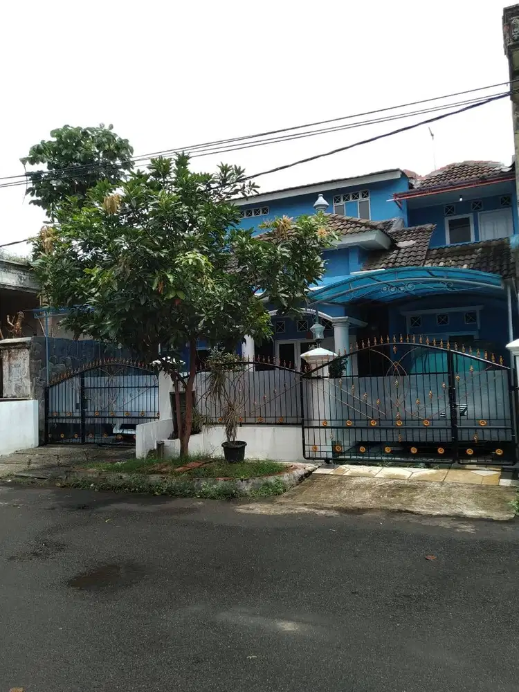 Rumah strategis, nyaman untuk hunian dan bebas banjir