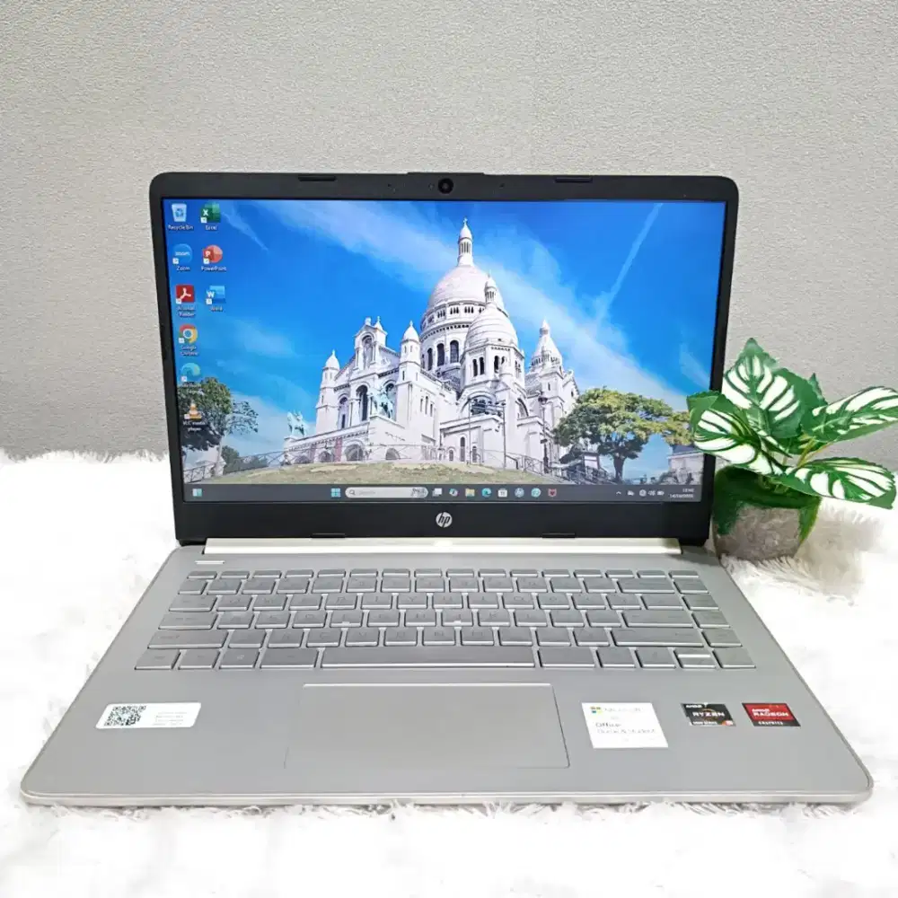 HP 14 FQ1006AU RYZEN 5 5500 RAM 8GB SSD 512GB LAYAR 14.0 FHD BACKLIGHT