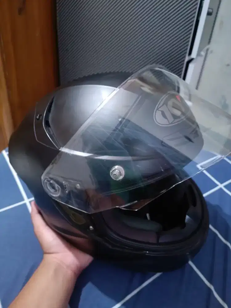 Dijual helm KYT TTC size Xl