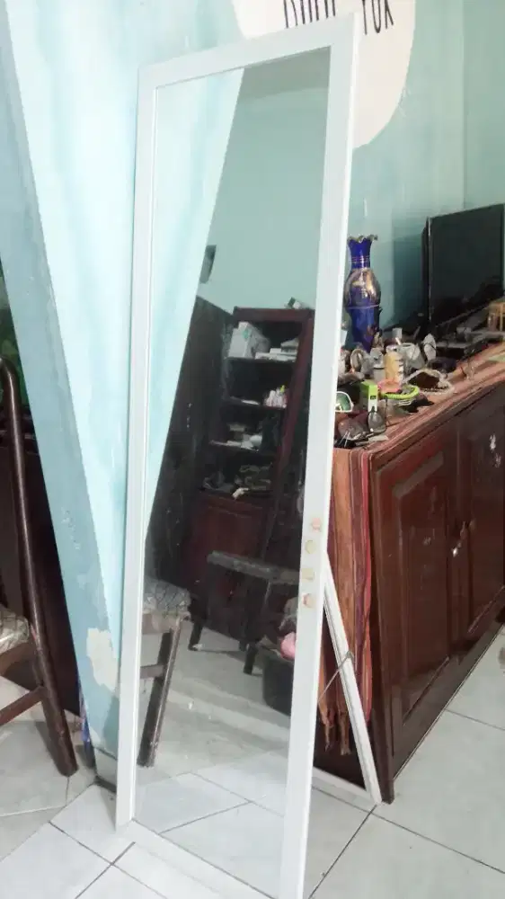 Di jual cepat dan murah Cermin/kaca