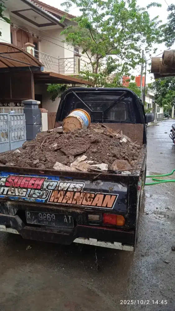 Jasa buang barangkal/angkut pindahan