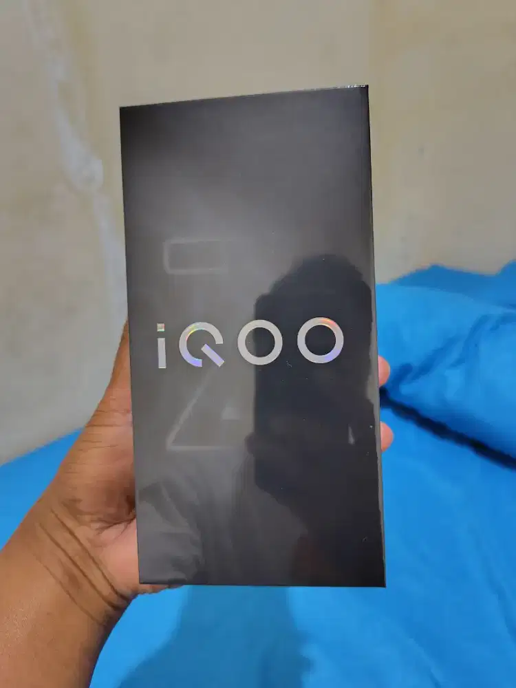 hp iqoo Z10 lite