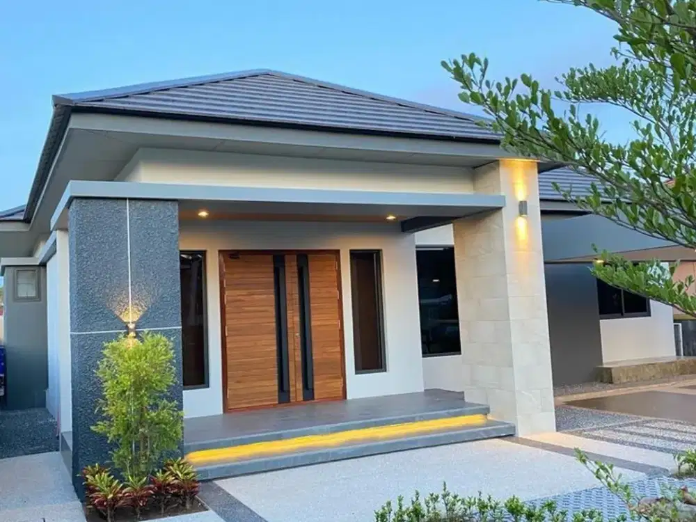 Rumah Sederhana Spek Bata Merah di Buahbatu