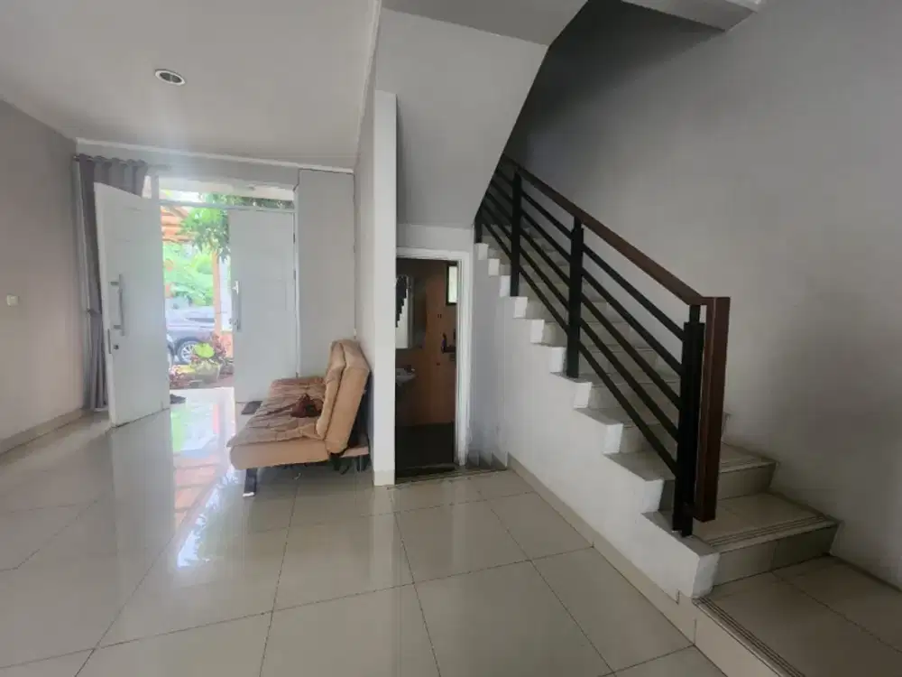 Dijual Rumah 2 lantai di Cluster Bluebell Sumarecon