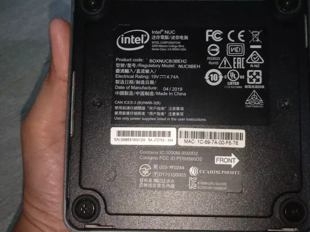 Mini PC IntelNuc8ibeh