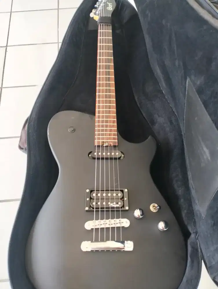 Jual gitar listrik