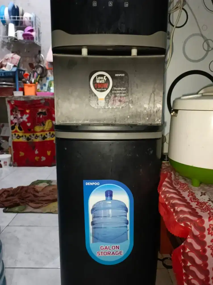 Dispenser merk Denpoo