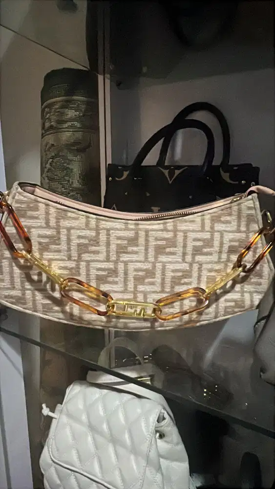 Tas fendi preloved