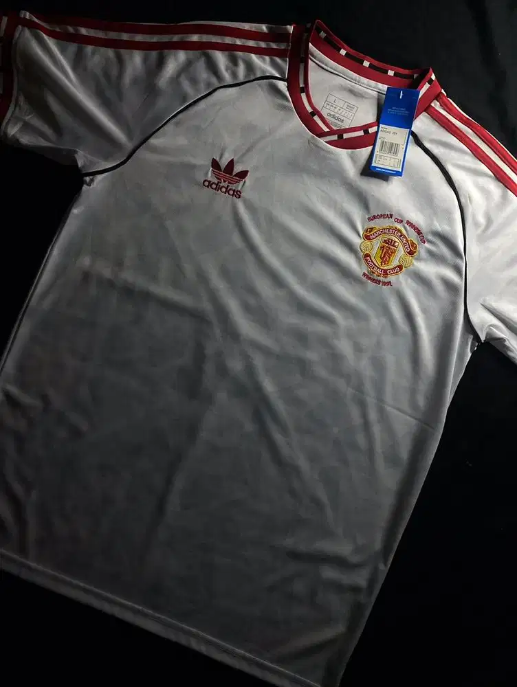 Jersey MU away Retro