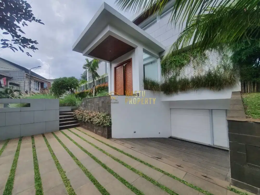 Rumah Eksklusif Siap Huni Dekat Pondok Indah Hospital