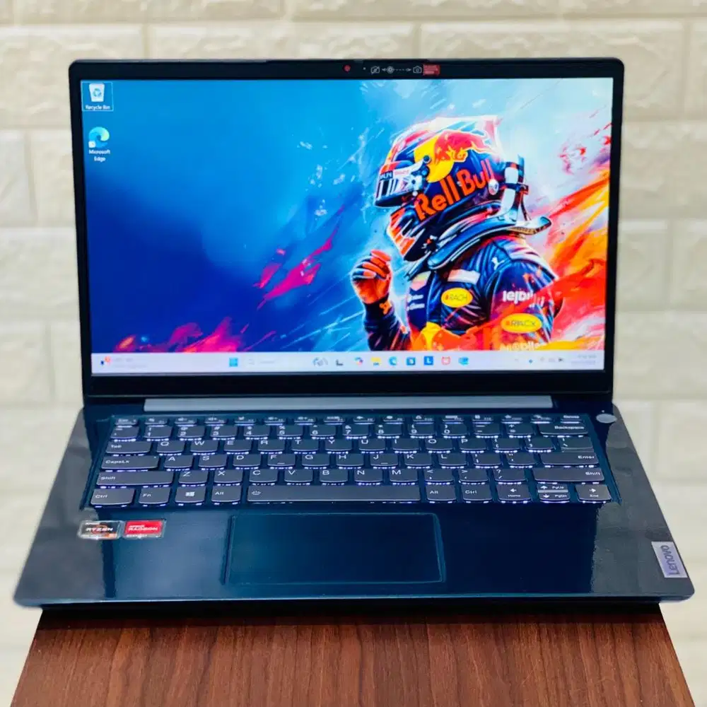 LENOVO IDEAPAD SLIM 3 AMD RYZEN 5 4.0 GHZ RESMI LAPTOP MEWAH GAMING