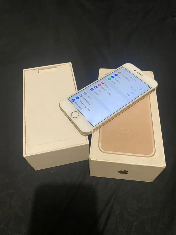 iPhone 7 Gold 32 GB
