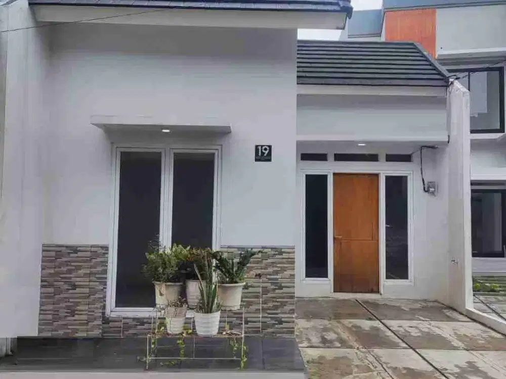 Rumah sawangan murah siap huni strategis pintu tol JORR 2 dan Desari Depok