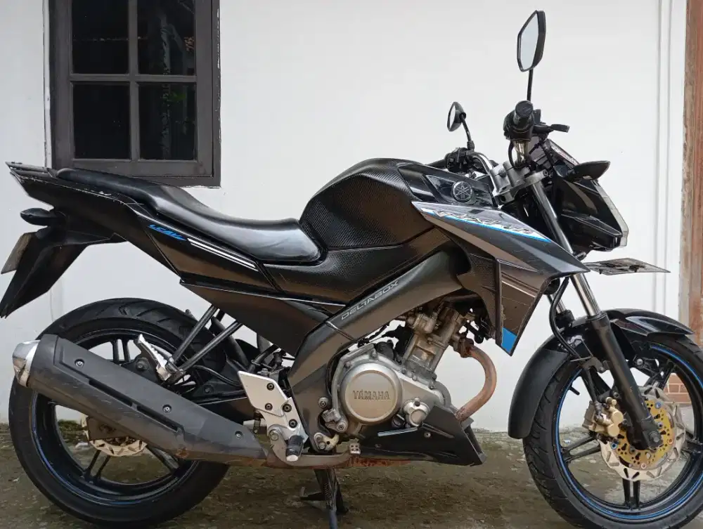 Di jual yamaha vixion 2016 ss lengkap pajak hidup