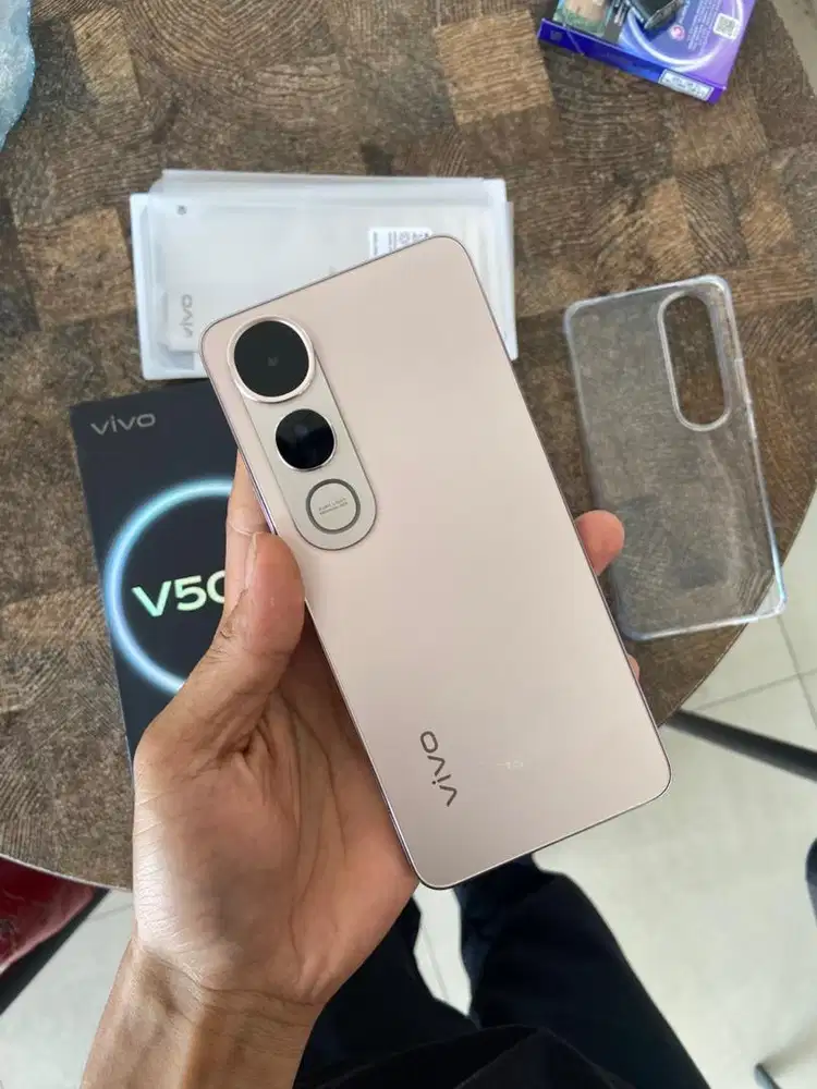 vivo v50 lite ram 8/128gb like new