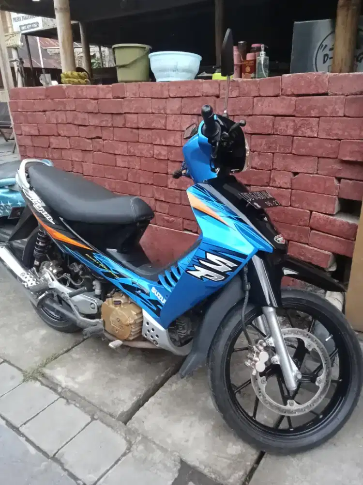 Dijual motor Suzuki Shogun sp