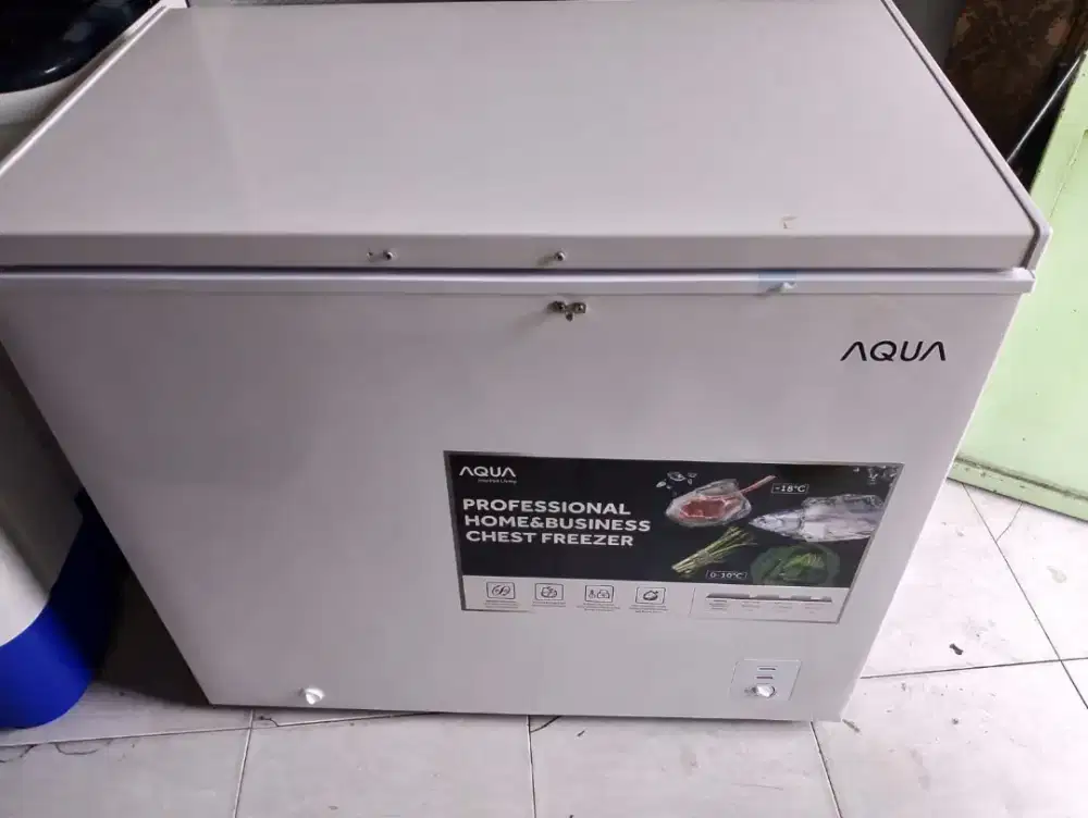Box freezer 200L AQUA