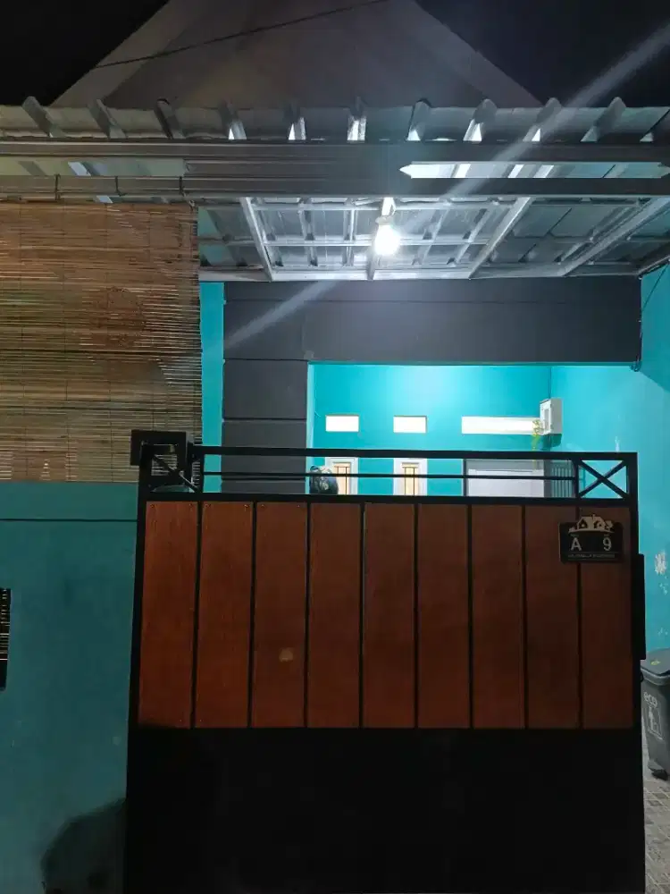 DIJUAL RUMAH DIDEPOK