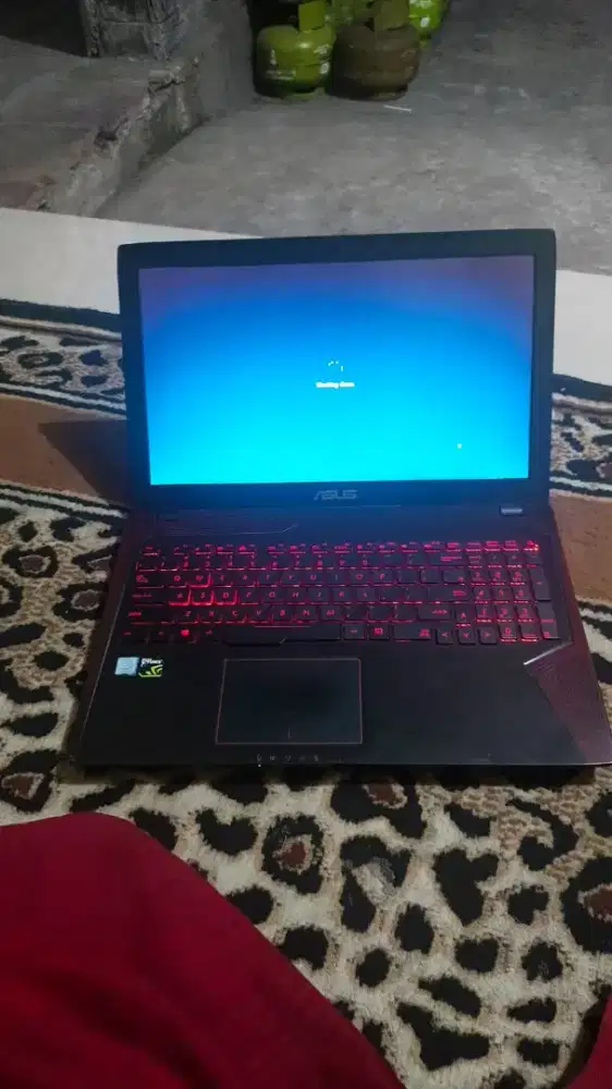 Asus ROG GL552V GTX 1050TI