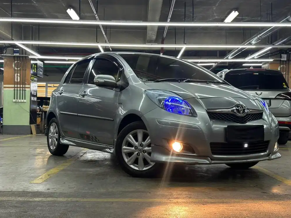 YARIS S LIMITED AT 2010 (MINT CONDITION)