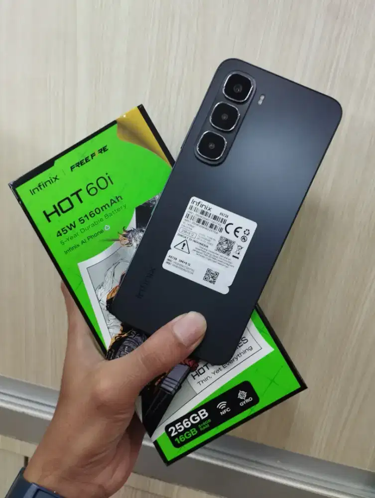 Infinix Hot 60i NFC ram 8+8/256