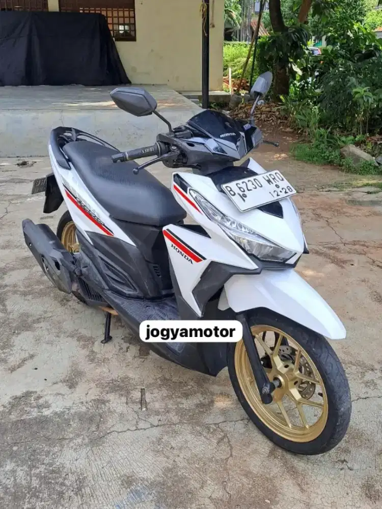 Honda Vario 125 tahun 2017 cash dan credit