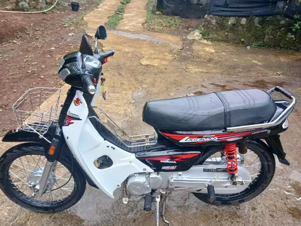 Honda astrea legenda tahun 2002