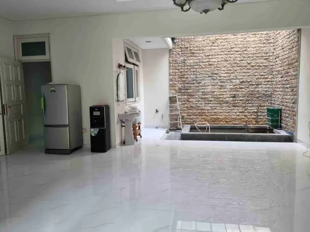 Rumah Siap Huni di Permata Buana