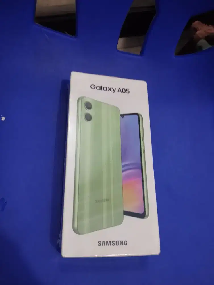 SAMSUNG A05 4+4/64 BARU