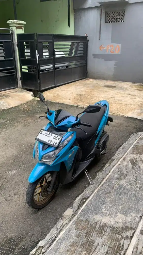Vario 125 old cbs iss 2014 (KZR)