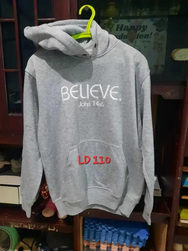 Sweater pria / wanita